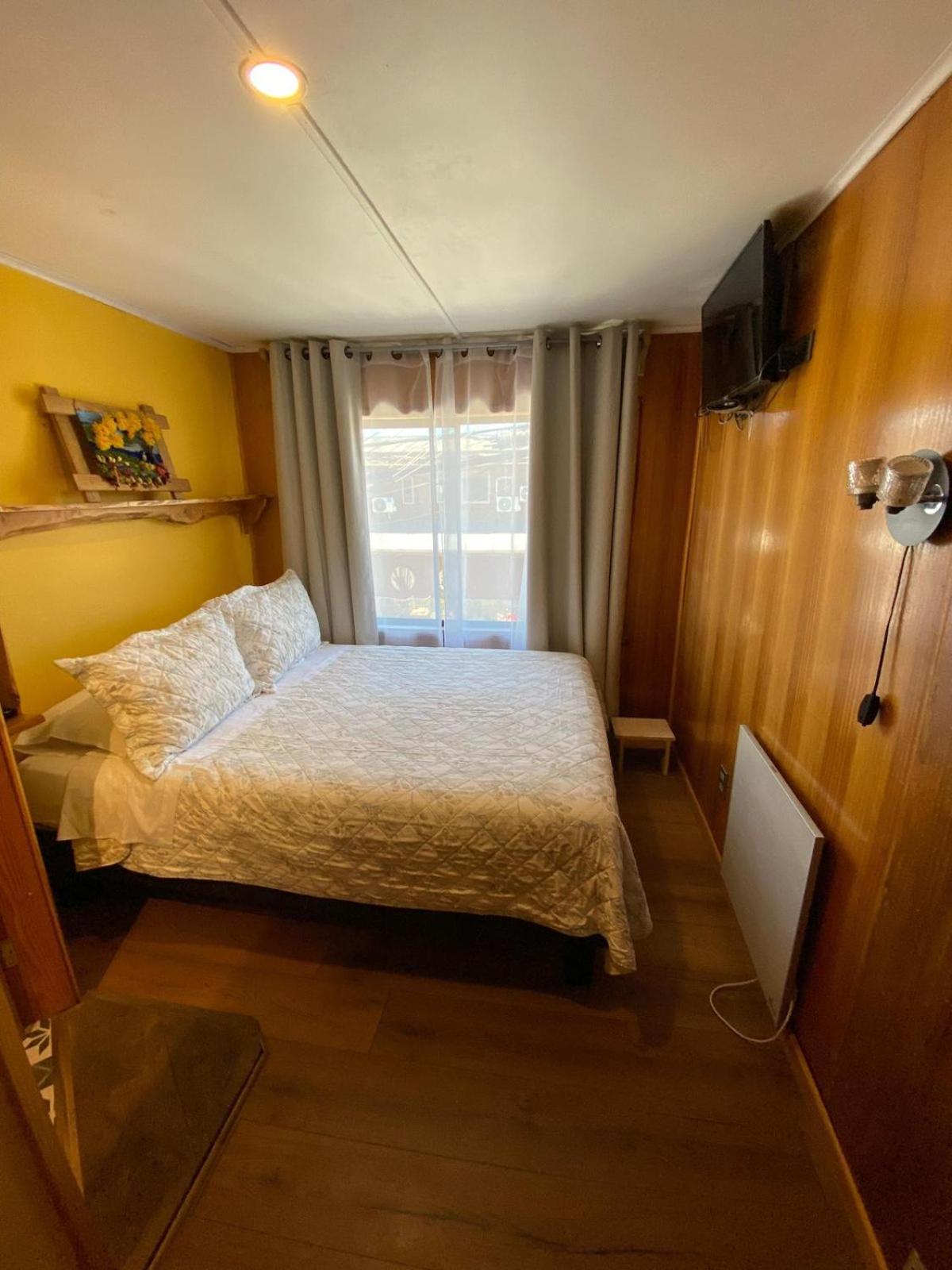 Umantue Hostel Panguipulli Bagian luar foto